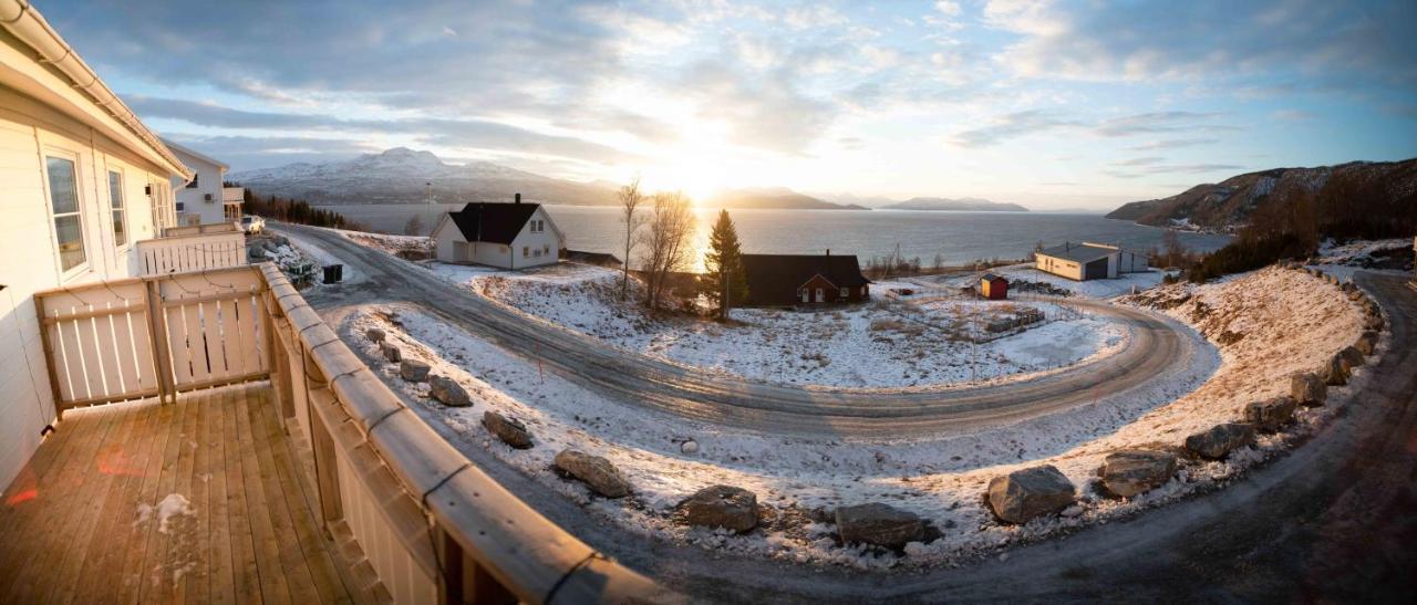 Destination Senja - Vangsvik Brygghaugen Esterno foto